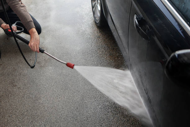 Best Roof Power Washing Services  in Shell Valley, ND